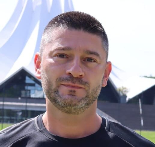 Herr Ersin Erol